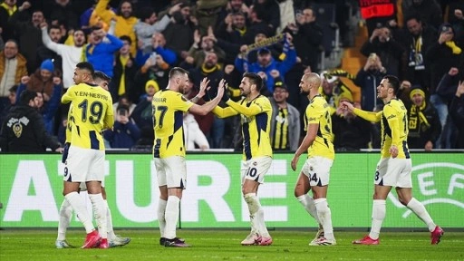 Fenerbahçe, tur için sahaya çıkıyor