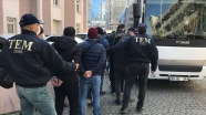 FETÖ'nün TSK yapılanmasına yönelik İzmir merkezli operasyonda 25 şüpheli tutuklandı