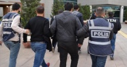 FETÖ soruşturması kapsamında 21 kişi tutuklandı