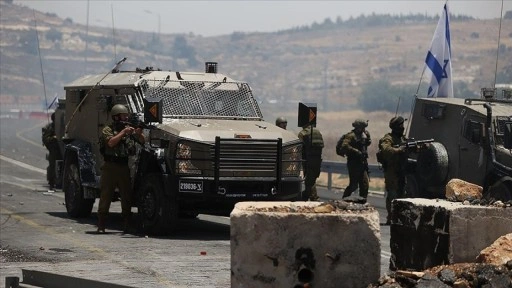 Filistin topraklarını gasbeden İsrailliler, Ramallah'ta tarihi alana baskın düzenledi