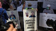 Filistinli engelliler otizmli gencin şehit edilmesini Kudüs&#039;te protesto etti