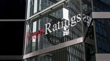 Fitch, İsrail'in kredi notunu düşürdü