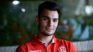 Fortuna Düsseldorf, Kaan Ayhan&#039;ın sözleşmesini uzattı