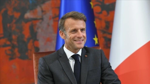 Fransa Cumhurbaşkanı Macron: Güvenliğimizi sonsuza kadar Amerikalılara devretmemeliyiz