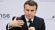 Fransa&#039;da Macron&#039;un partisinin ikinci ismi görevini bıraktı