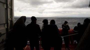Fransa, haftalardır Akdeniz'de güvenli liman bekleyen gemiyi kabul edecek