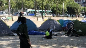 Fransa'da yılbaşından beri 18 binden fazla "düzensiz göçmen" sınır dışı edildi