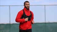 Galatasaray, Alpaslan Öztürk ile Aytaç Kara&#039;yı transfer etti