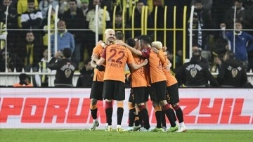 Galatasaray deplasmanda Fenerbahçe'yi 3-0 yendi