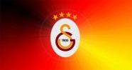 Galatasaray, Smith ve Dentmon'ı kadro dışı bıraktı
