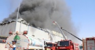 Gaziantep'teki fabrika yangını söndürülemiyor