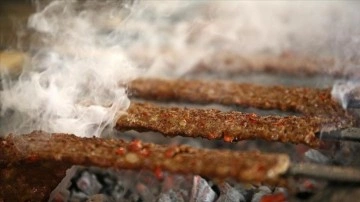 Gaziantep'te 'dünyanın en uzun kebabı' için rekor denemesi yapılacak