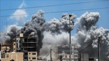 Gazze hükümeti, Gazze Şeridi'nde güvenli bir yer olmadığını açıkladı