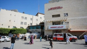 Gazze'deki Aksa Şehitleri Hastanesi'ndeki jeneratörlerden biri arızalandı