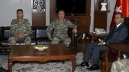 Genelkurmay Başkanı Akar Van Valisi Taşyapan'ı ziyaret etti
