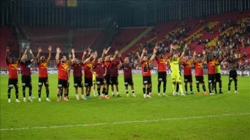 Göztepe, Süper Lig'de yoluna namağlup devam eden 4 takımdan biri