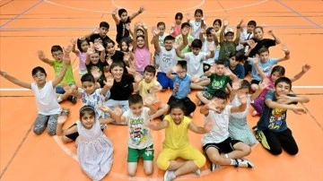GSB'nin yaz okulları, seyahatseverlere yurtların açılması ve Müzekart uygulaması başladı