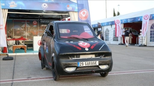 Gümüşhane Üniversitesi öğrencilerinin elektrikli aracı TEKNOFEST'te tanıtılıyor