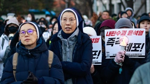 Güney Kore'de üniversiteler Devlet Başkanı Yoon'un görevden alınması için eylem yapıyor