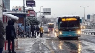 Haftaya karla başlayan İstanbul'da trafik sakin seyrediyor