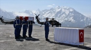 Hakkari'de şehit asker için tören düzenlendi