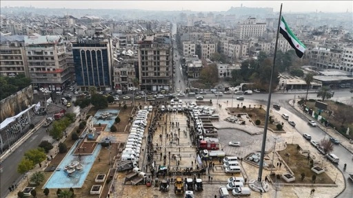 Halep'te Türk ekiplerinin de katılımıyla 'Geri Döndük Halep' kampanyası başlatıldı