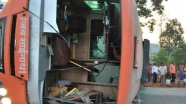 Hindistan'da otobüs kazası: 25 ölü