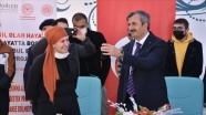 İçişleri Bakanı Soylu, Kırıkkale&#039;de çocukları uyuşturucu tedavisi gören annelerle görüştü