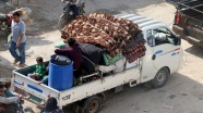 İdlib'de göç hareketi sürüyor