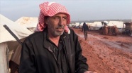 İdlibli 60 yaşındaki Ebu Gassan: Keşif yapan savaş uçakları hala üzerimizde, peşimizi bırakmıyorlar