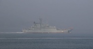 İki Rus askeri gemisi Çanakkale Boğazı'ndan geçti