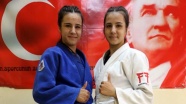 İkizlerin rekabeti judoda başarıyı getirdi