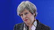 İngiltere Başbakanı May'den AB'ye seçimlere müdahale suçlaması