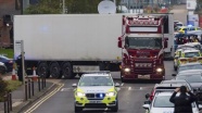 İngiltere&#039;de içinde 39 ceset bulunan tırın sürücüsü tutuklandı