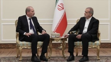 İran Cumhurbaşkanı Pezeşkiyan: Siyonistlerin küstahlığı cevapsız kalmayacak