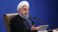 İran Cumhurbaşkanı Ruhani, Kovid-19 salgınındaki durumu İran-Irak savaşına benzetti
