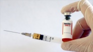 İranlı milletvekilleri, Batı&#039;da üretilen Kovid-19 aşılarının ülkede resmen yasaklanmasını istedi