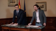 İspanya'da tarihinde ilk kez sol koalisyon hükümeti kurulması için anlaşma sağlandı