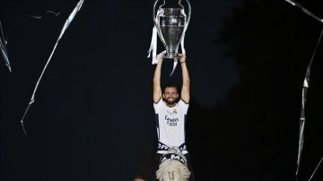 İspanyol futbolcu Nacho, Real Madrid'den ayrıldı