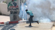 İsrail askerleri Batı Şeria'daki gösteride 15 Filistinliyi yaraladı