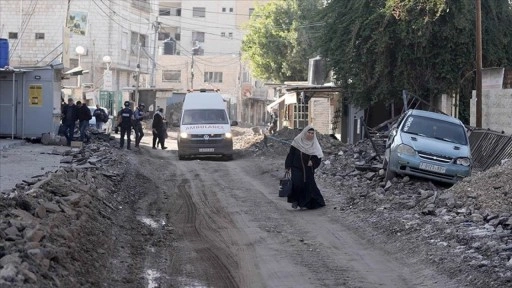 İsrail, Batı Şeria'daki Cenin Mülteci Kampı'nda 20 binden fazla kişiyi zorla yerinden etti