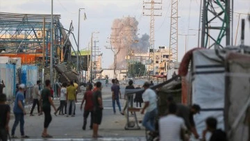 İsrail, Gazze Şeridi'nde bir evi bombaladı: 2'si çocuk, 2'si kadın 4 Filistinli canından oldu