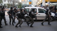 İsrail güçlerinden Kudüs ve Batı Şeria&#39;daki göstericilere müdahale
