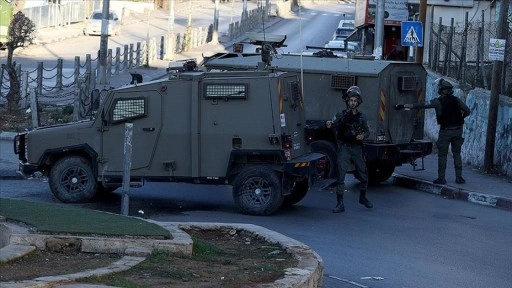 İsrail güçlerinin işgal altında Batı Şeria'daki baskınlarında 2 Filistinli hayatını kaybetti