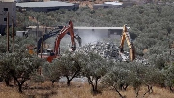 İsrail, işgal altındaki Doğu Kudüs'te Filistinlilere ait bir evi yıktı