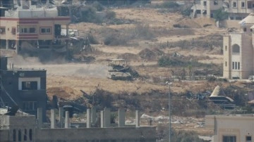 İsrail Kurban Bayramı'nın üçüncü gününde de Gazze'ye yoğun saldırılar düzenledi