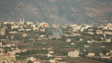 İsrail, Lübnan'ın güneyindeki Sur'da silah deposunu vurdu: 3 yaralı