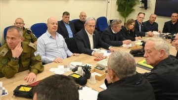 İsrail medyasına göre, müzakere heyeti esir takası için Netanyahu'nun talepleri üzerinde çalışıyor