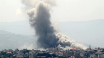 İsrail ordusu, Lübnan Hizbullahı tarafından iç kesimlere yaklaşık 100 roket atıldığını açıkladı