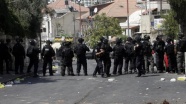 İsrail polisi Arap milletvekillerini tartakladı